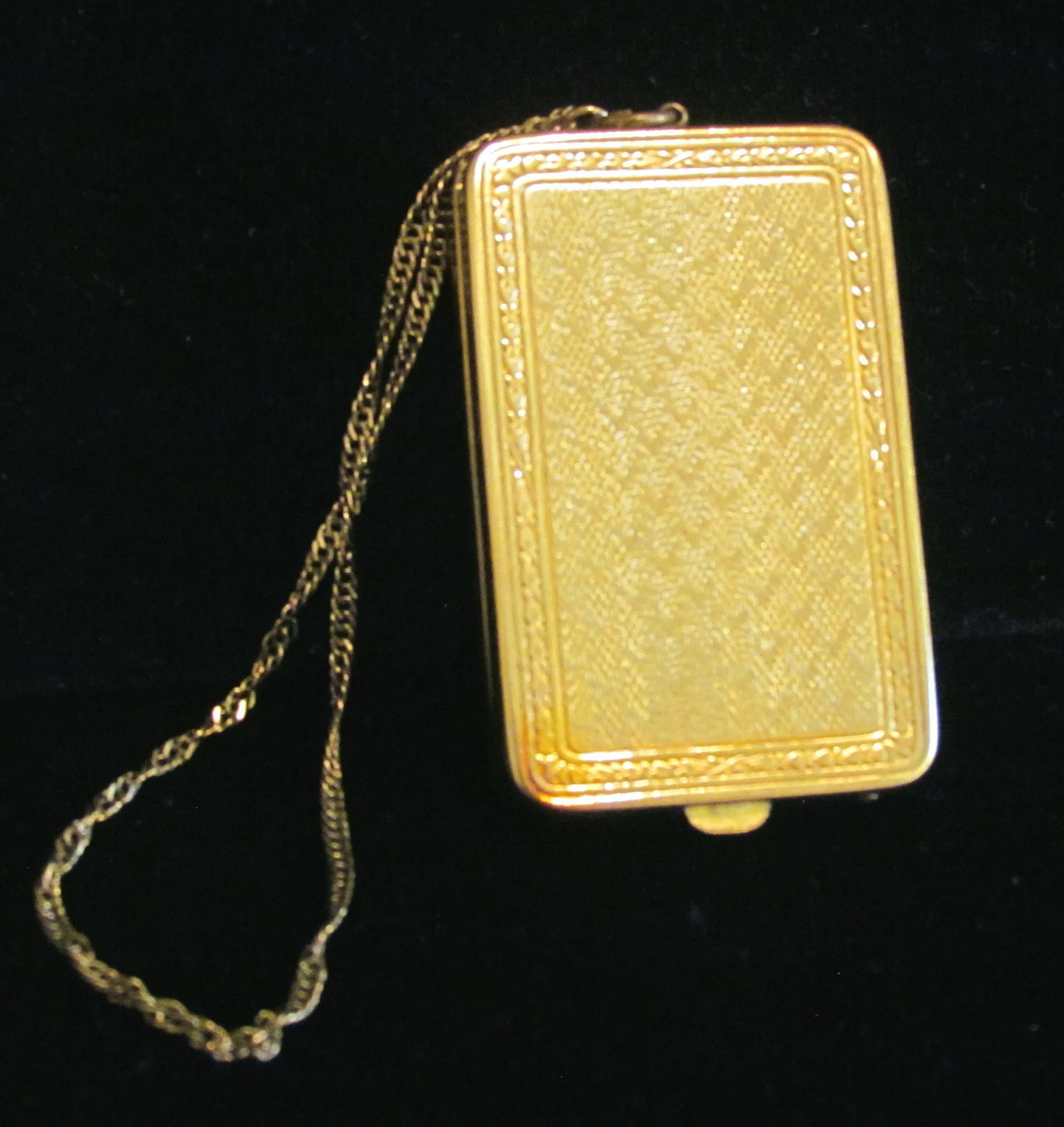 1900s DuBarry Hudnut Compact Purse Victorian Wristlet Purse In Original Box