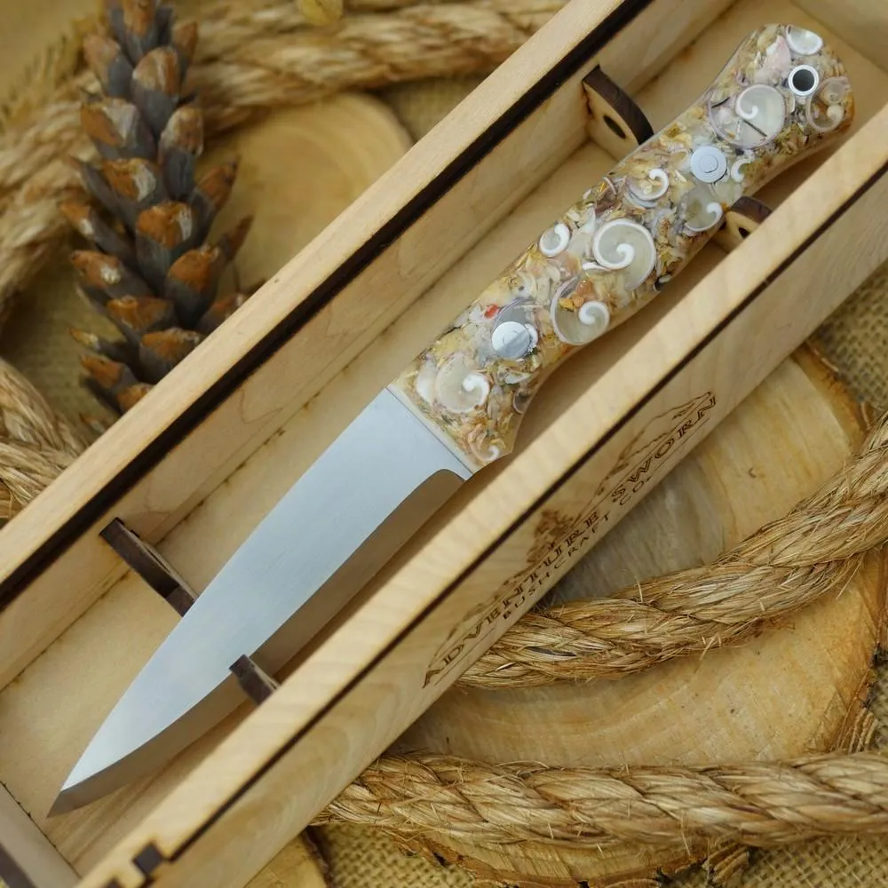 CPM 154 Mountaineer: Cast Seashells & White Acrylic