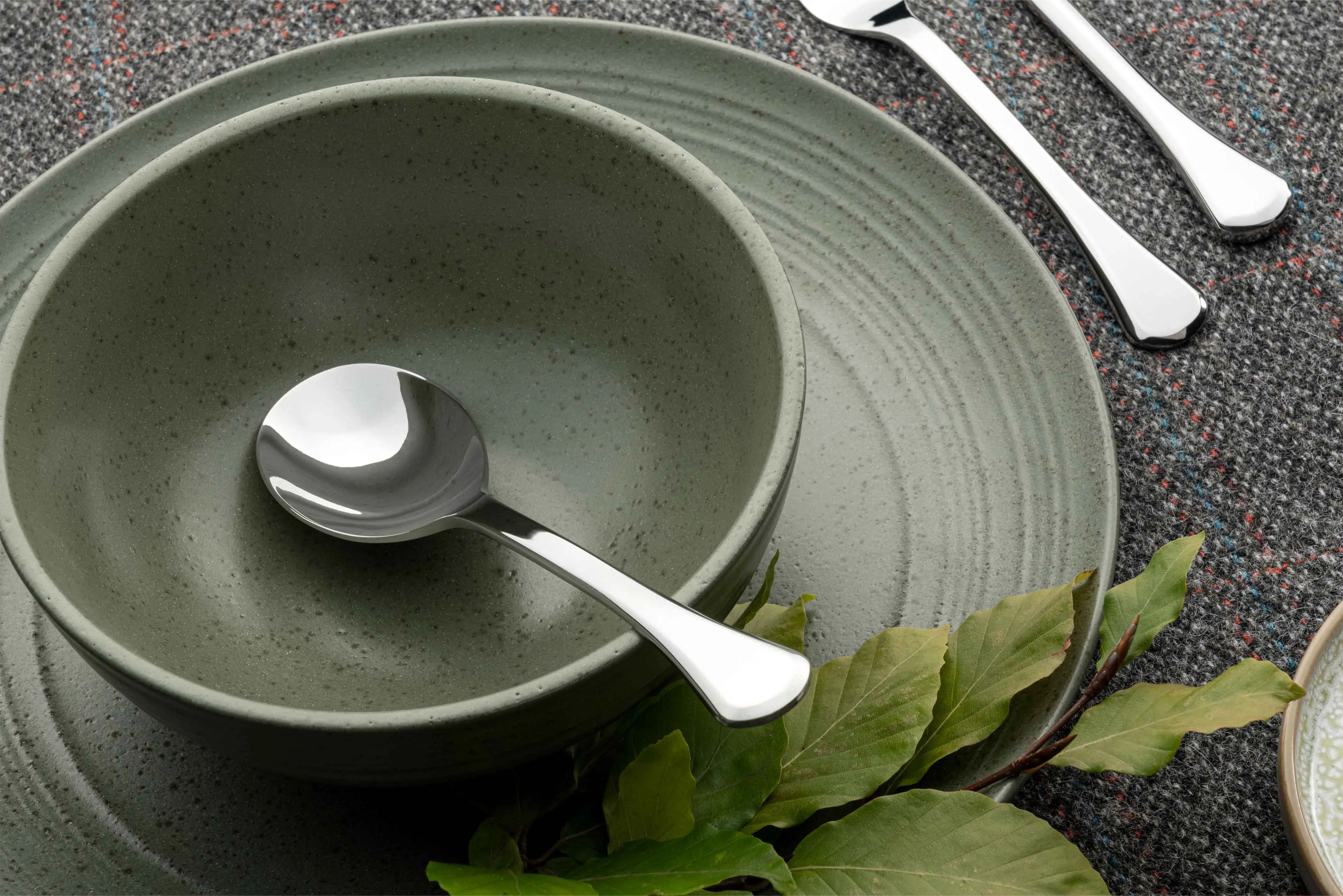 Rother 84 Piece Cutlery Set for 12 People